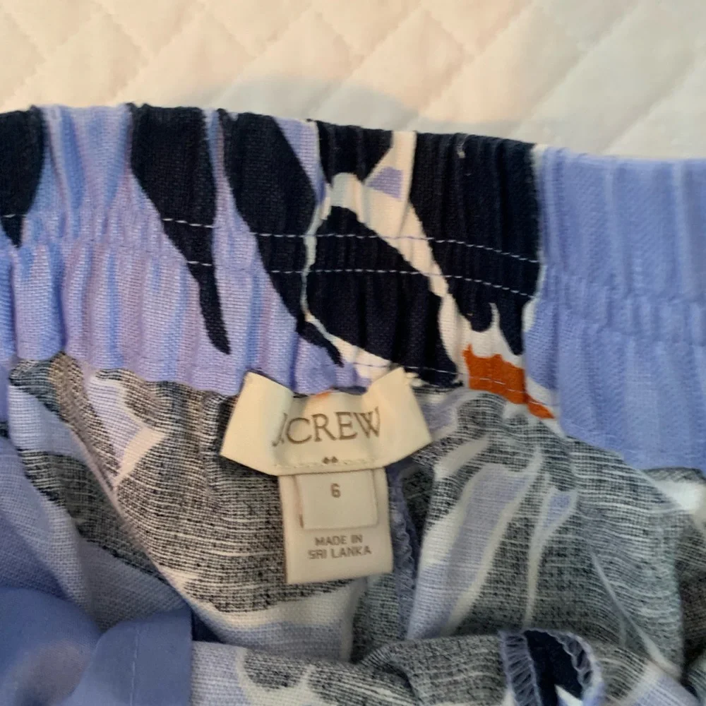 J Crew floral shorts - Picture 4 of 4